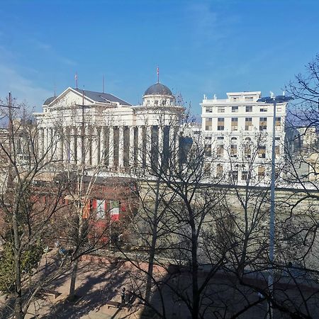 Calla 4 Apartment - Main Square, In The City Shopping Center - Parking Slot With Securiti And Video Camera Skopje Exteriör bild