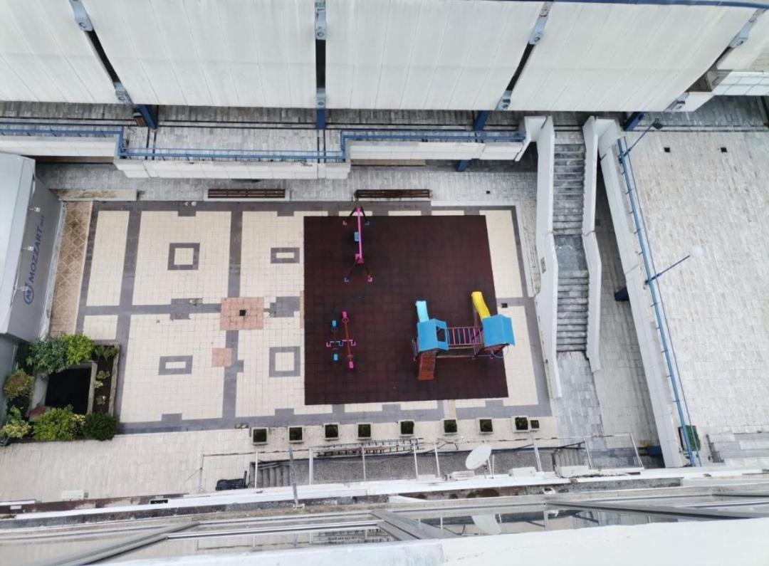 Calla 4 Apartment - Main Square, In The City Shopping Center - Parking Slot With Securiti And Video Camera Skopje Exteriör bild